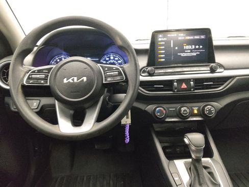 Used 2024 Kia Forte LXS FWD image 22