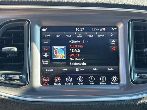 Used 2020 Dodge Challenger R/T image 21