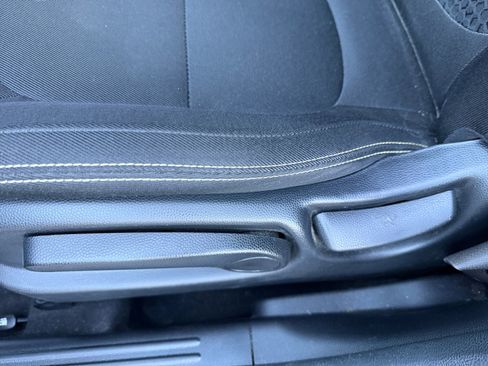 Used 2015 Kia Soul + image 14