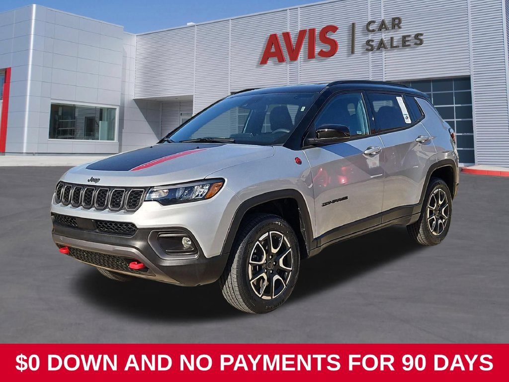 Used 2025 Jeep Compass Trailhawk AWD/4WD image 1