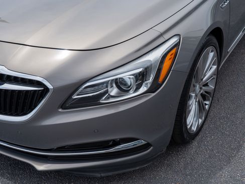 Used 2017 Buick LaCrosse Premium w/ Driver Confidence Package #2 FWD image 9