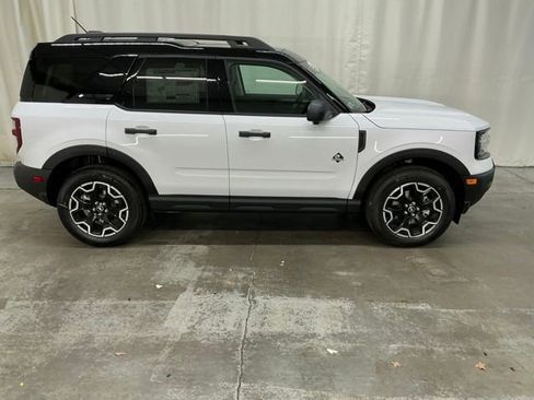 New 2026 Ford Bronco Sport Outer Banks w/ Outer Banks Tech Package+ image 2