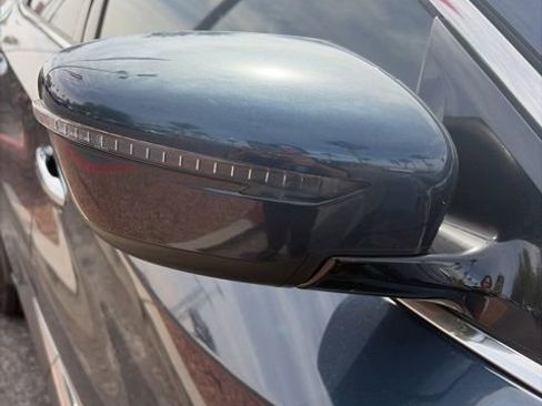 Used 2018 Nissan Murano S w/ Cargo Package FWD image 12