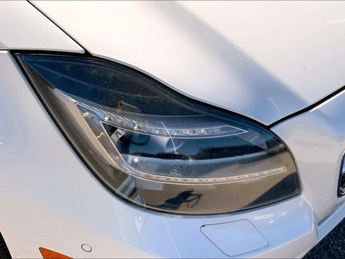 Used 2013 Mercedes-Benz CLS 550 image 26