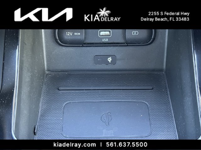 Certified 2022 Kia Telluride SX w/ SX Prestige Package AWD/4WD image 27