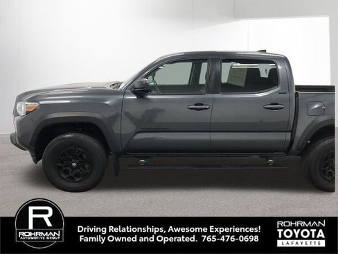 Used 2023 Toyota Tacoma SR5 image 3