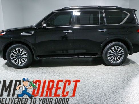Used 2023 Nissan Armada SL w/ Midnight Edition Package AWD/4WD image 10