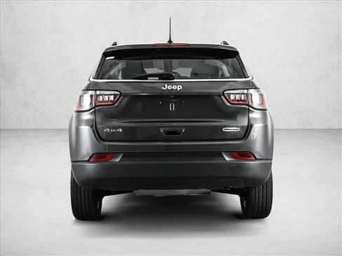 Used 2020 Jeep Compass Latitude w/ Cold Weather Group image 7