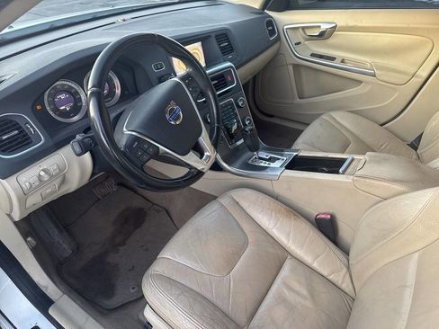 Used 2012 Volvo S60 T5 image 14