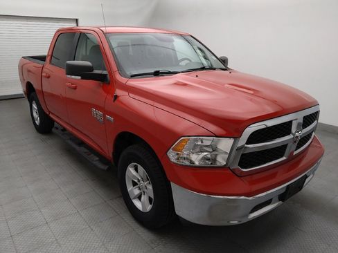 Used 2019 RAM 1500 Classic SLT w/ Luxury Group AWD/4WD image 13