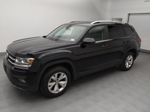 Used 2019 Volkswagen Atlas SE image 2