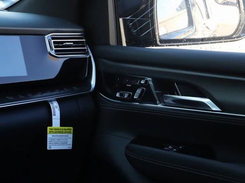 New 2024 Jeep Grand Wagoneer Series II AWD/4WD image 41