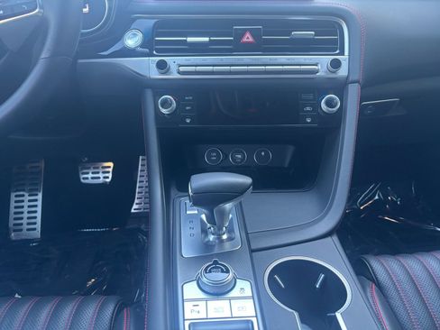 Used 2024 Genesis G70 3.3T Advanced image 11