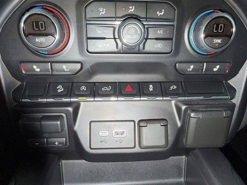 Used 2019 Chevrolet Silverado 1500 RST AWD/4WD image 19