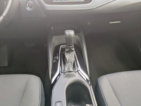 Used 2025 Toyota Corolla SE FWD image 18