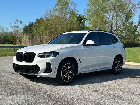 Certified 2024 BMW X3 xDrive30i w/ M Sport Package AWD/4WD image 4