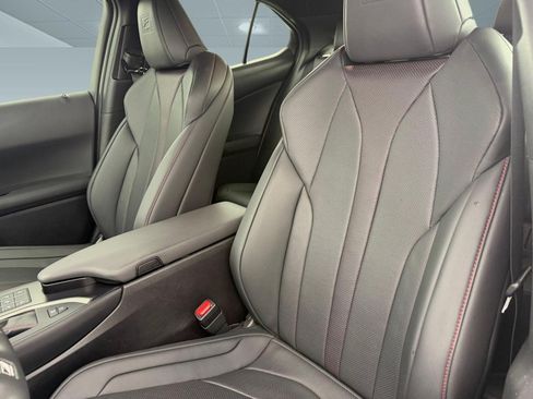 Used 2024 Lexus UX 250h F Sport FWD image 27