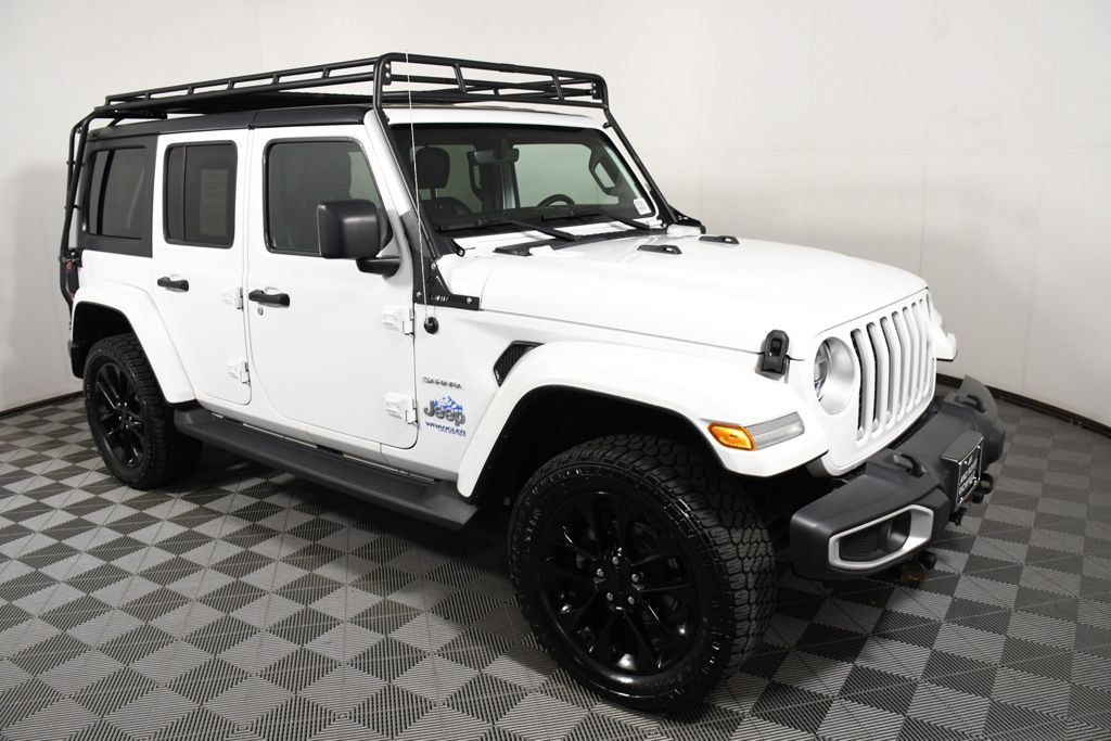 Used 2021 Jeep Wrangler Unlimited Sahara w/ Cold Weather Group AWD/4WD image 8