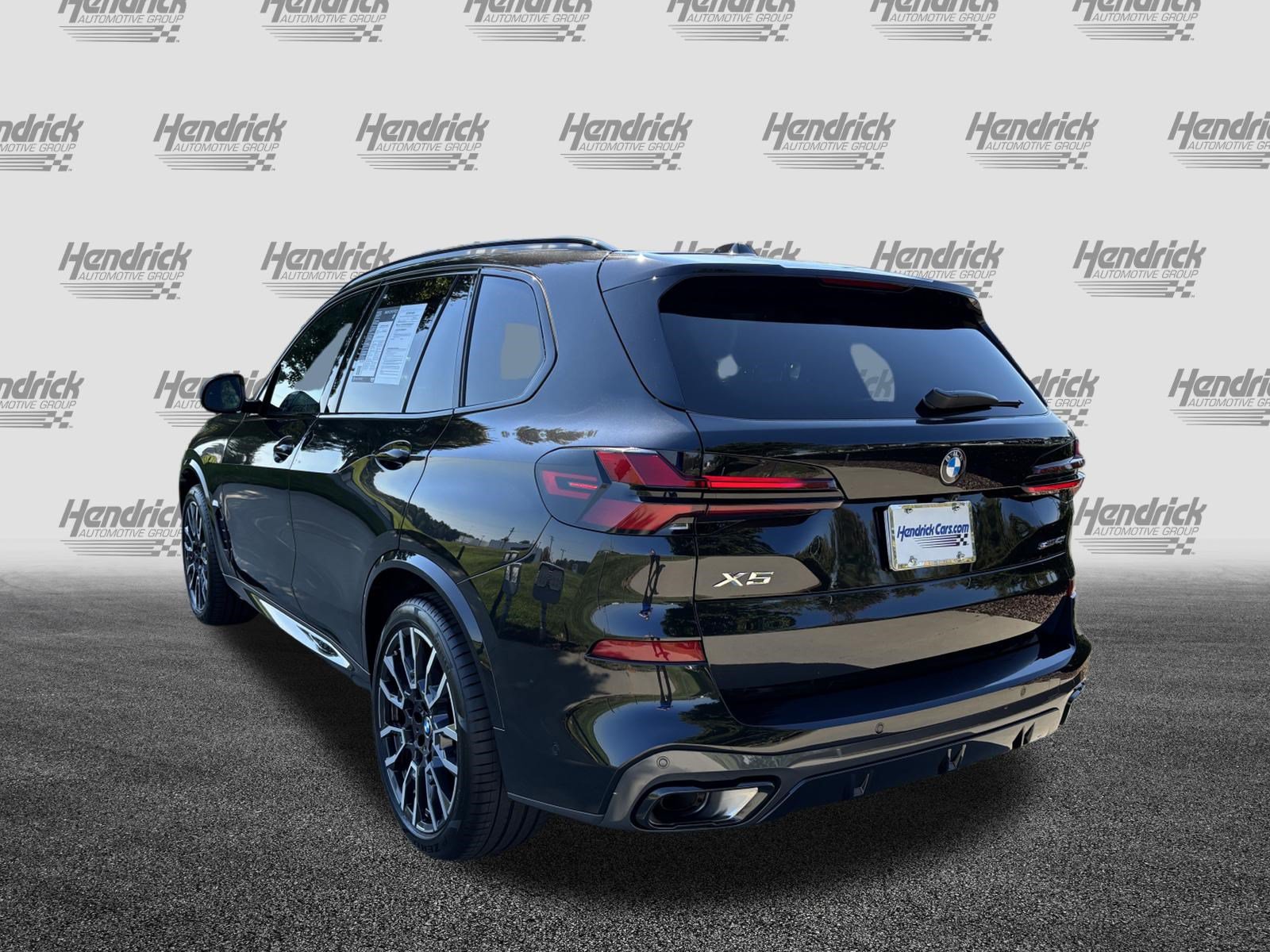 Certified 2026 BMW X5 sDrive40i w/ M Sport Package RWD image 8