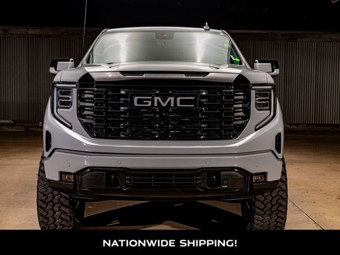 Used 2025 GMC Sierra 1500 Denali w/ Technology Package image 4