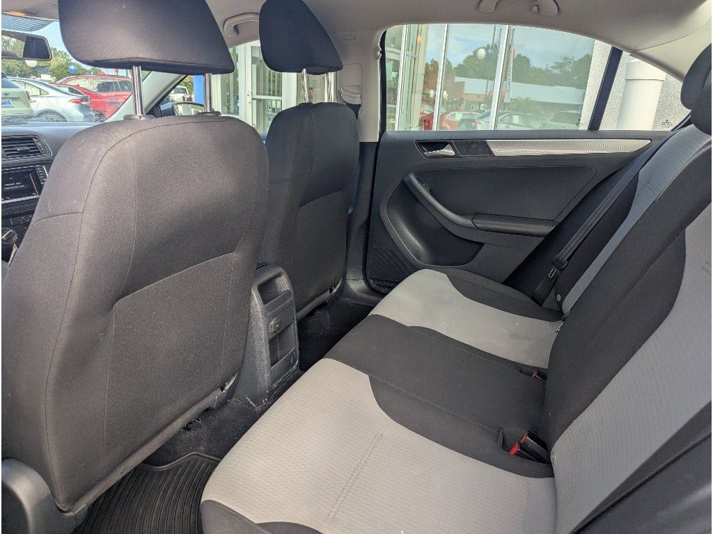 Used 2017 Volkswagen Jetta S FWD image 14