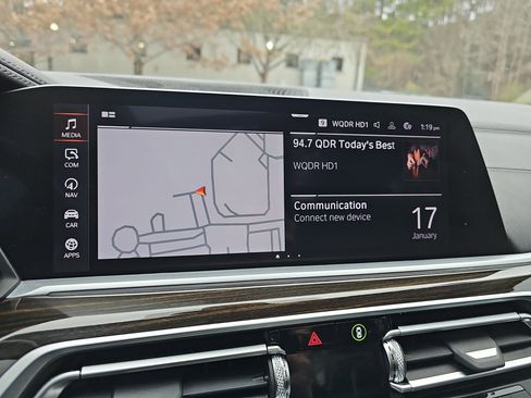 Used 2020 BMW X7 xDrive40i w/ Cold Weather Package image 24