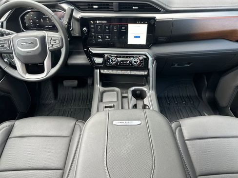 New 2026 GMC Sierra 2500 Denali w/ Technology Package image 12