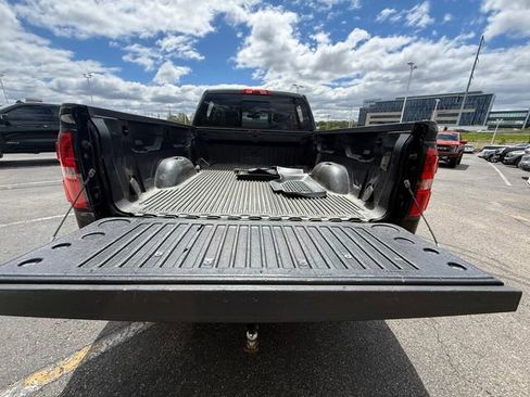 Used 2015 GMC Sierra 1500 SLT w/ SLT Crew Cab Value Package AWD/4WD image 29