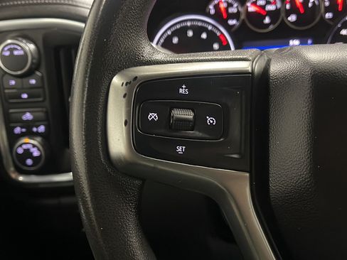 Used 2021 Chevrolet Silverado 2500 LT w/ Z71 Off-Road Package AWD/4WD image 6