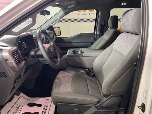 Used 2023 Ford F150 XLT image 11