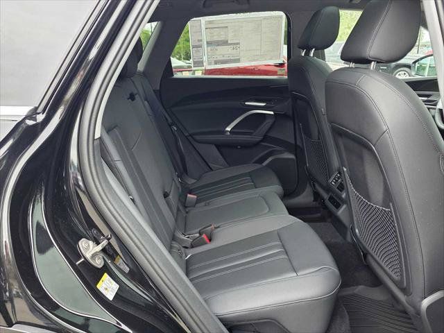 New 2026 Audi Q5 Premium AWD/4WD image 12