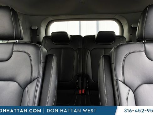 Used 2023 Jeep Grand Cherokee L Limited AWD/4WD image 23