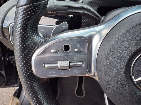 Used 2020 Mercedes-Benz CLA 250 image 34