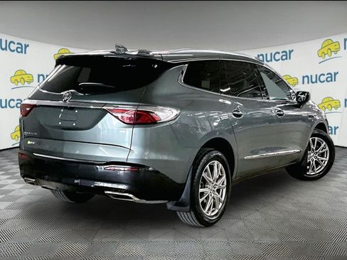 Used 2024 Buick Enclave Essence w/ Experience Buick Package AWD/4WD image 6