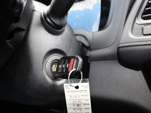 Used 2021 Honda HR-V Sport image 25