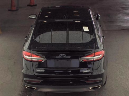 Used 2019 Ford Fusion Titanium AWD/4WD image 5