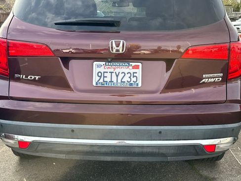 Used 2016 Honda Pilot Touring image 16