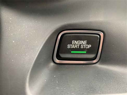 Certified 2018 Chevrolet Camaro SS image 17
