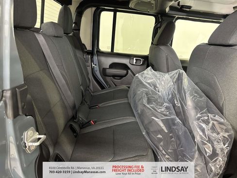 New 2026 Jeep Gladiator Sport image 15