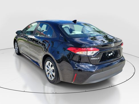Certified 2024 Toyota Corolla LE FWD image 4