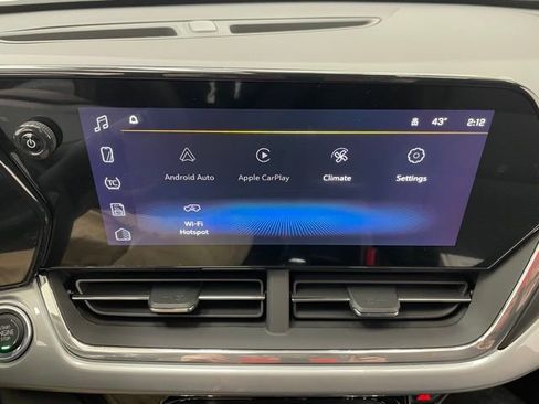 New 2026 Chevrolet Trax LT image 3