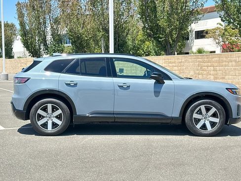 Used 2024 Honda Prologue Touring image 3
