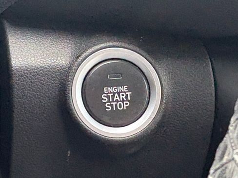 Used 2022 Hyundai Kona SEL w/ Convenience Package image 27