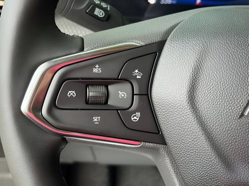 New 2026 Chevrolet Trax ACTIV w/ Driver Confidence Package FWD image 19