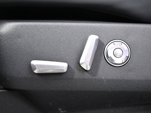 New 2025 Lincoln Navigator Reserve w/ Jet Appearance Package image 14