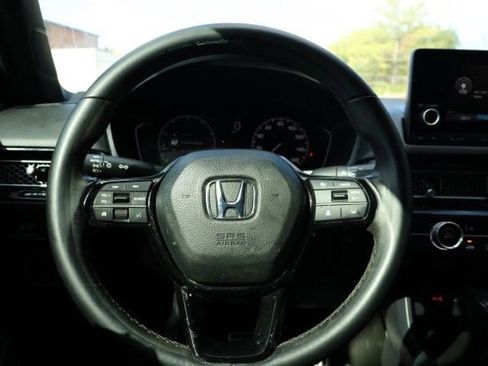 Used 2022 Honda Civic Sport image 4