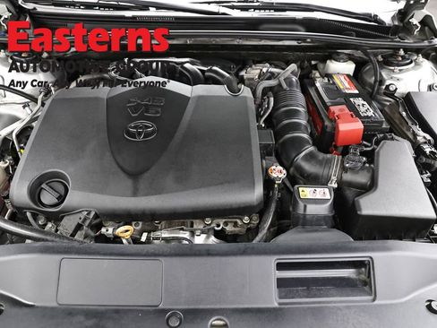 Used 2021 Toyota Avalon XSE image 7