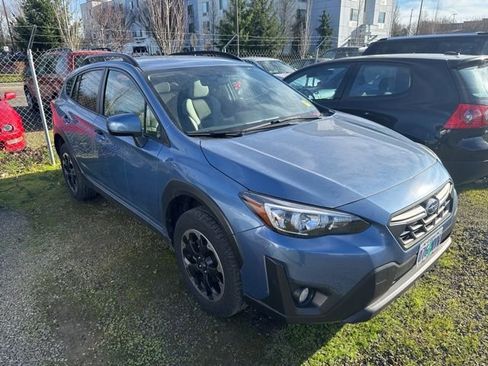 Used 2023 Subaru Crosstrek 2.0i Premium image 1