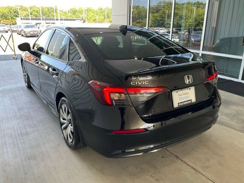 Certified 2025 Honda Civic LX image 18