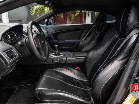 Used 2007 Aston Martin V8 Vantage Coupe RWD image 19